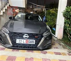 نيسان ألتيما